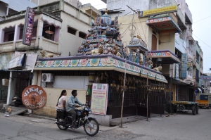 Temple corner Pondi